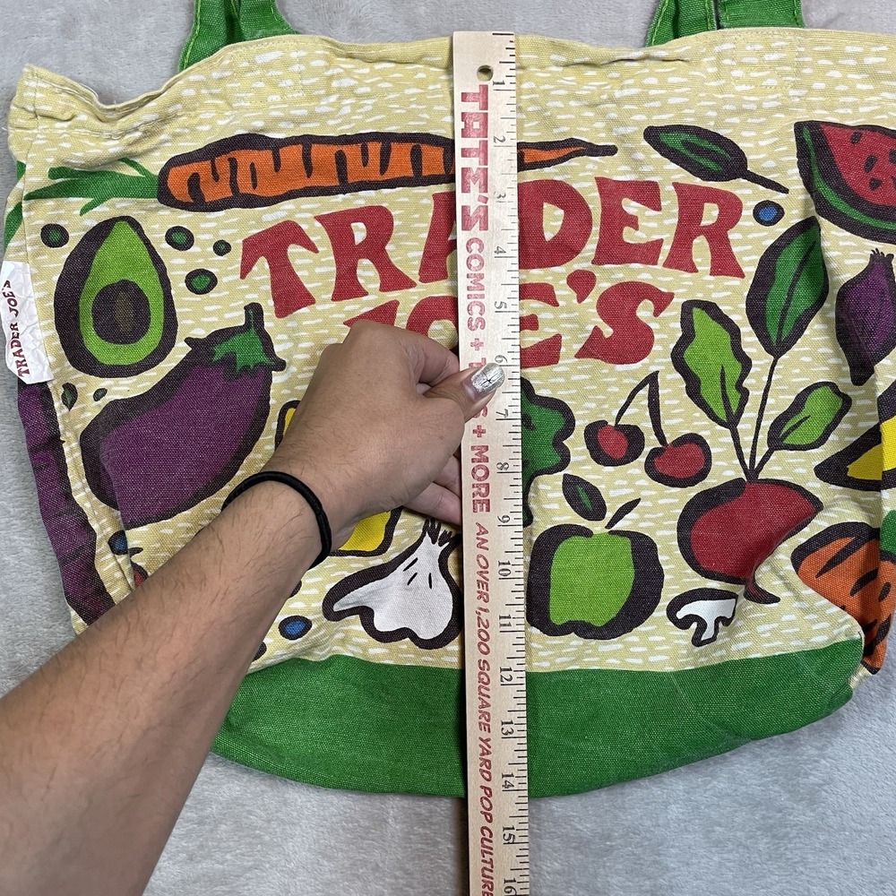 Trader Joe's Shopping Bag Fruit & Vegetable 100% cotton MADE in USA Vintage - Picture 4 of 5